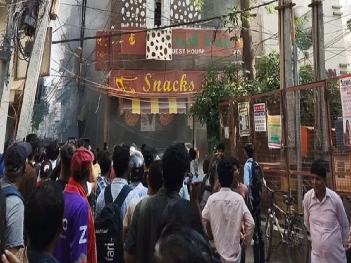 Massive Fire in Delhi: 21 Dead After Blaze Engulfs Restaurant-Hotel; PM Modi Expresses Grief