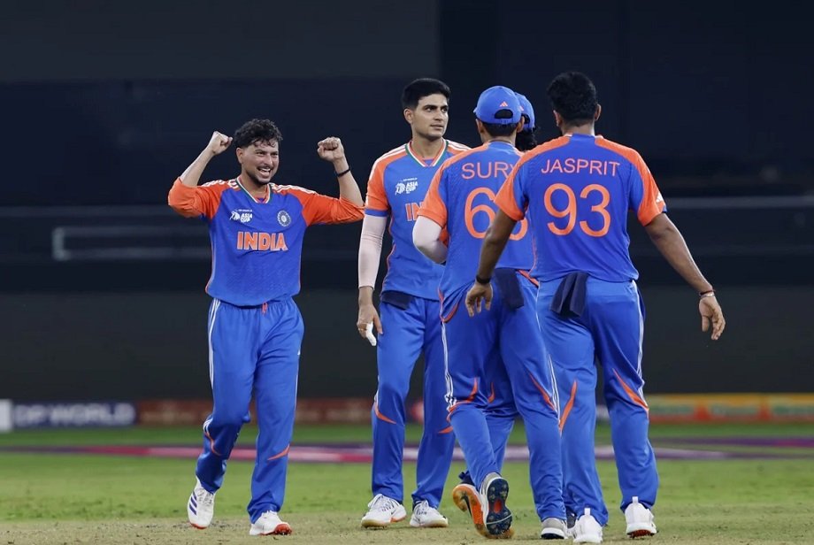 IND vs AUS: This star bowler suddenly left for India, no one expected this