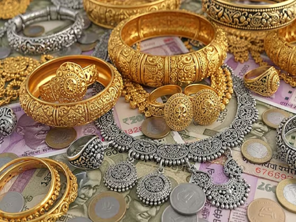Gold and Silver Prices: Prices of both metals have risen again