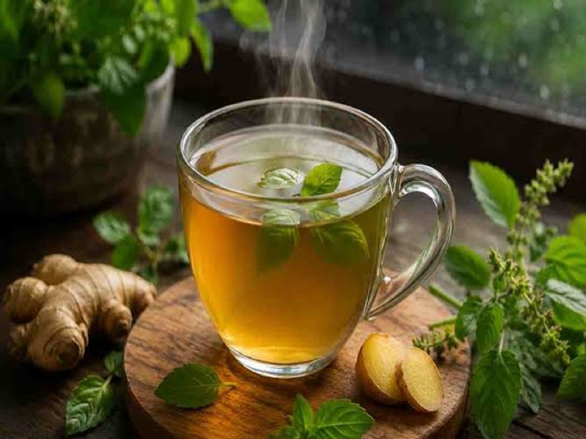 Health Tips: If you are troubled by colds, sore throats, and coughs during the monsoon season try these home remedies.