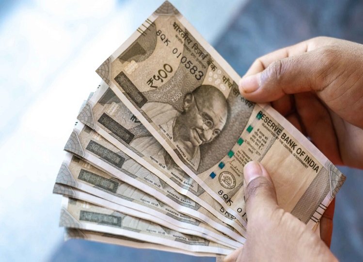 8th Pay Commission:  There will be a huge increase in the salary of employees! The government may make a big announcement soon