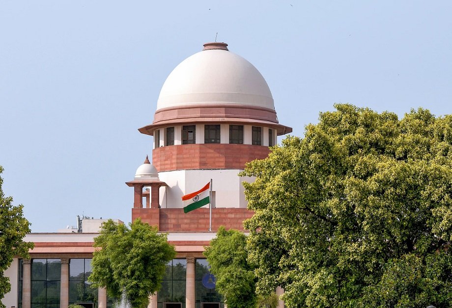 The Supreme Court has issued notices to the NHAI, the Ministry of Transport and the Ministry of Home Affairs in the Phalodi road accident.
