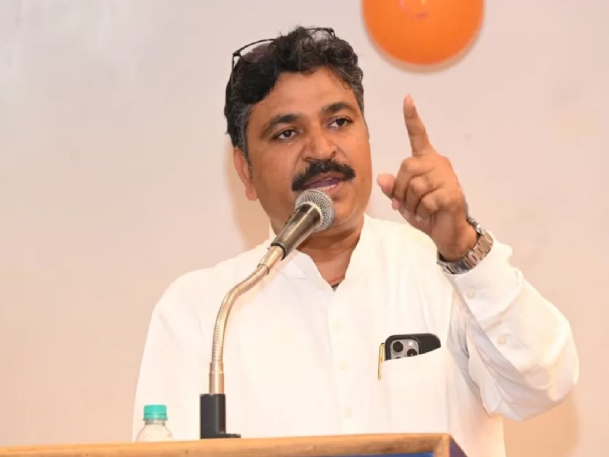 Rajasthan: Jully demands Kirodi Lal's resignation after an extortion case is registered against Rajnish and Sandeep