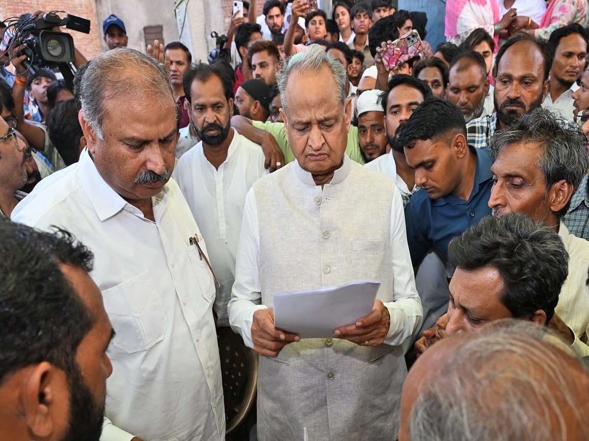 Ashok Gehlot takes a dig at the government over the Khoh Nagorian incident; makes a significant statement