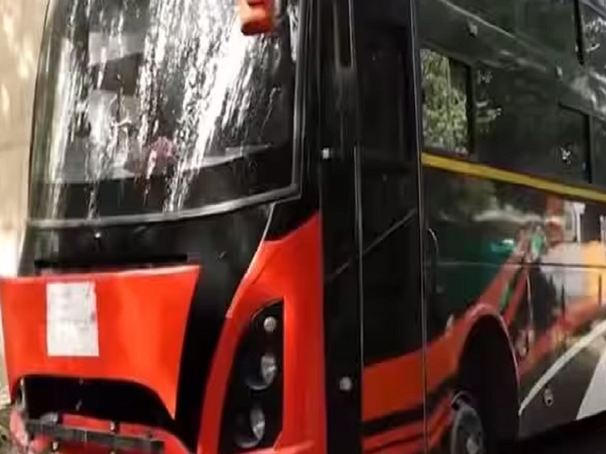 Delhi: Woman Gang-Raped for Two Hours Inside Moving Bus—Then...