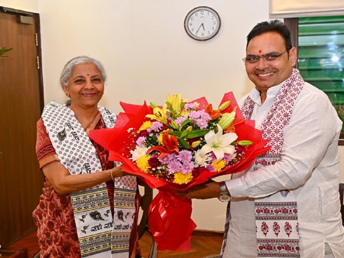 CM Bhajanlal Pays Sudden Visit to Delhi, Meets Union Ministers