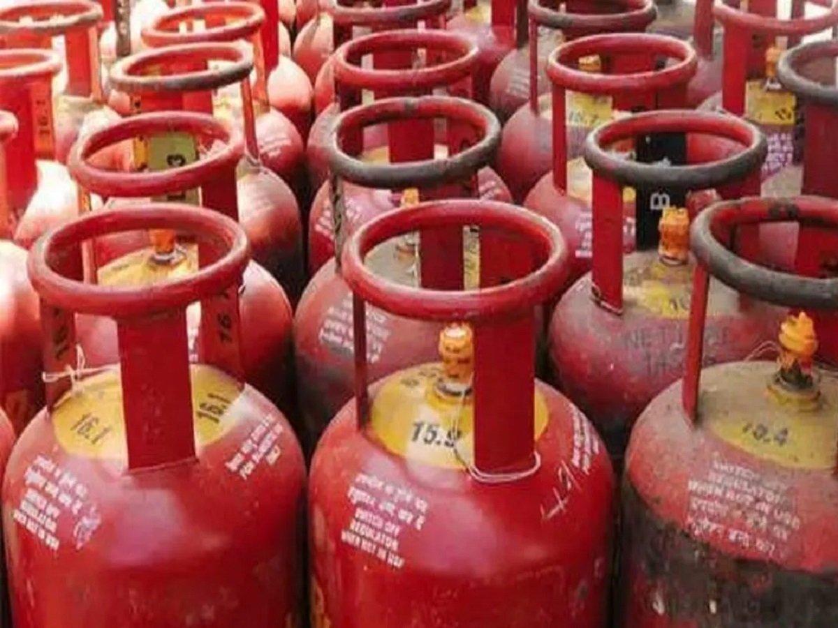 LPG Price: Here is how much you will have to pay for a cylinder today.