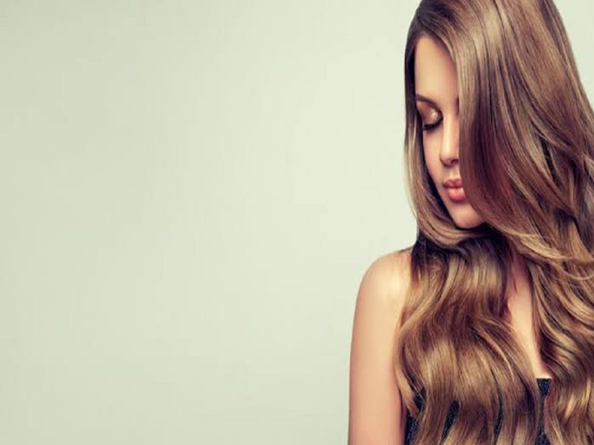 Hair Care Tips: Aloe vera and hibiscus oil is highly beneficial for hair; it helps resolve these issues.