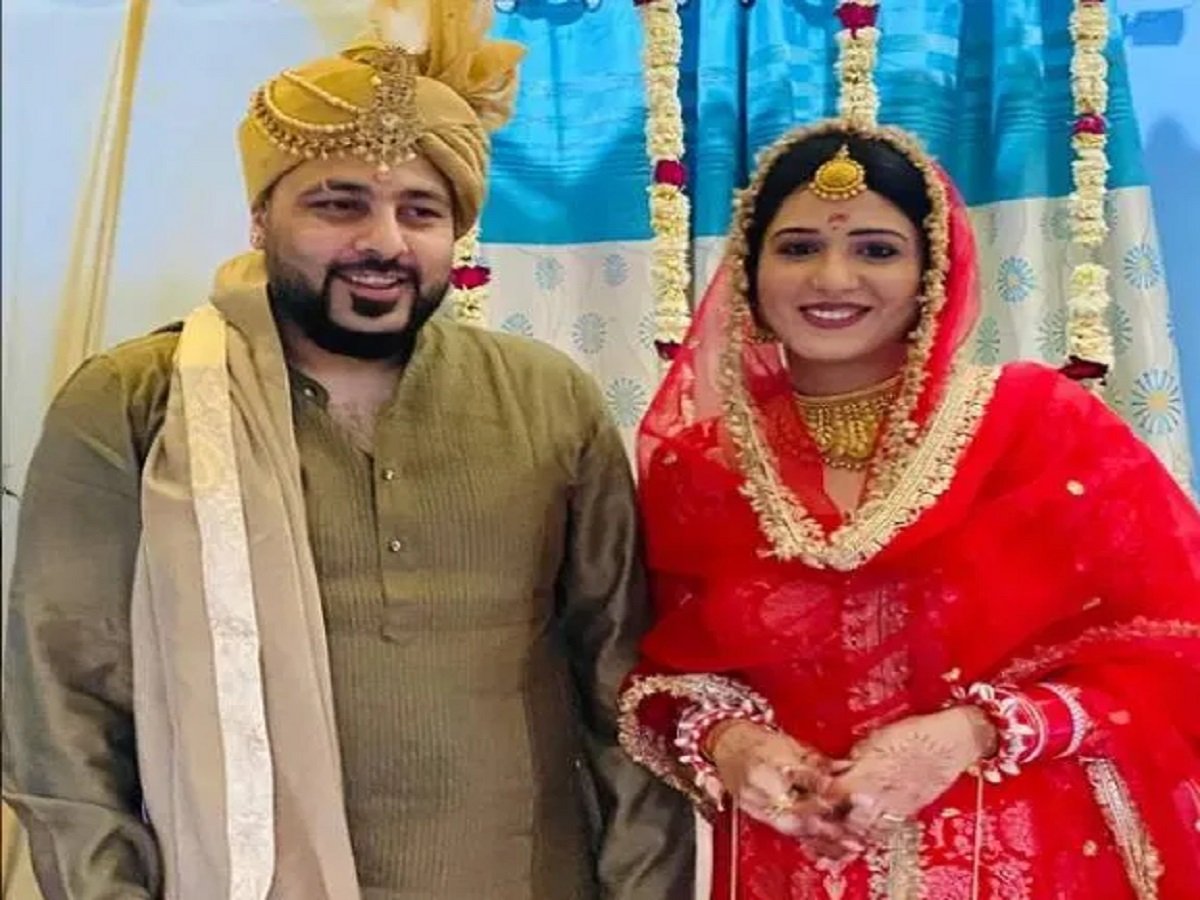 Is rapper Badshah's marriage on the rocks? His wife Isha has shared this post.